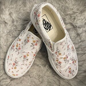 Vans Vintage Look Off White Floral Slip-On Shoes